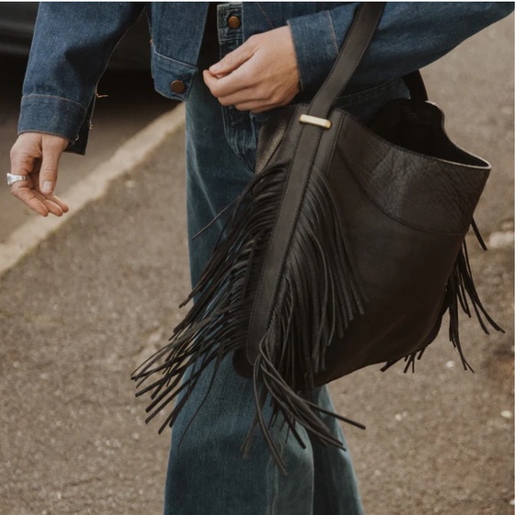 Range Revolution Fringe Bag - Picture 4 of 11